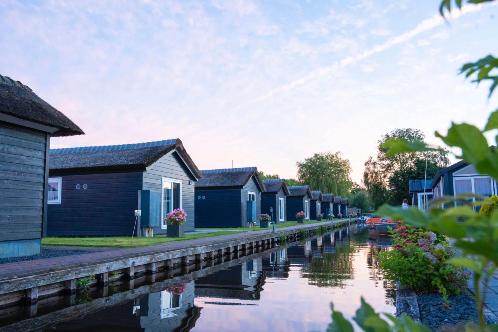 Waterpark Giethoorn Apartment Exterior photo